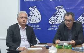 نشست خبری شهردار و رییس شورای شهر کلاردشت در دفتر انجمن صنفی خبرنگاران و روزنامه نگاران غرب استان مازندران 